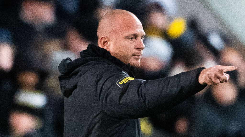 Stjärnan tillbaka från start för AIK