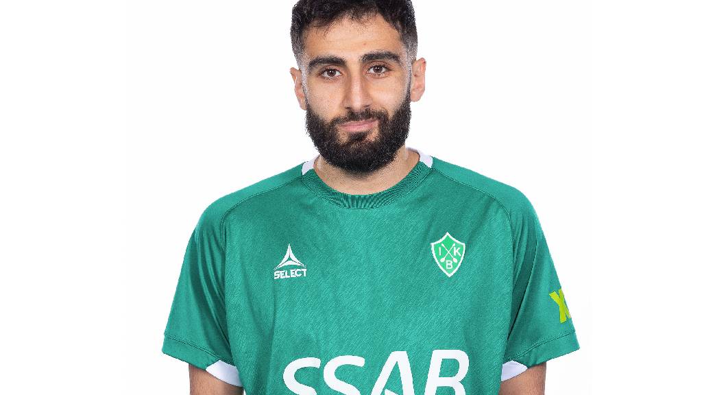 Ferhad Ayaz skriver på avtal med Eendracht Aalst