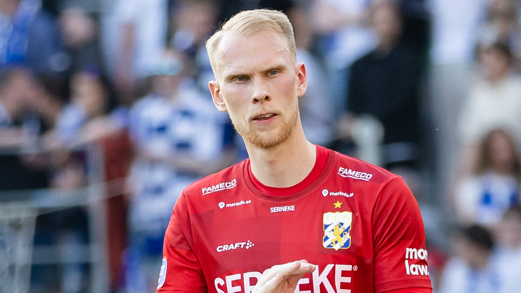 Pontus Dahlberg efter att ha kritiserats på nytt igår: “Det får stå för dem”