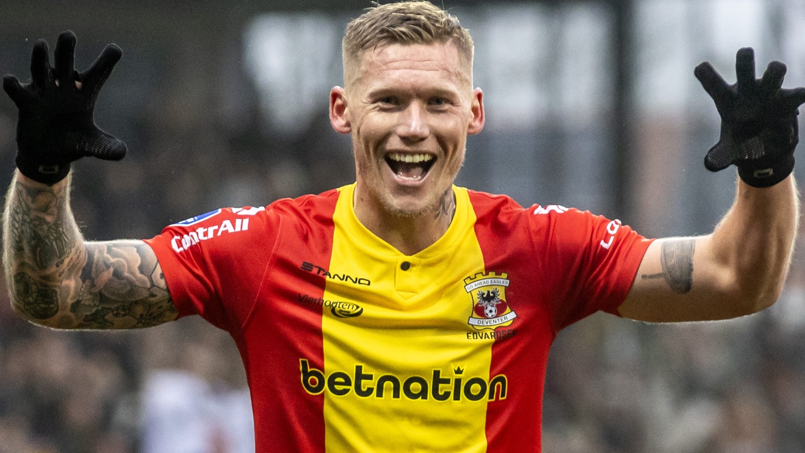 Victor Edvardsen från start för Go Ahead Eagles mot Utrecht