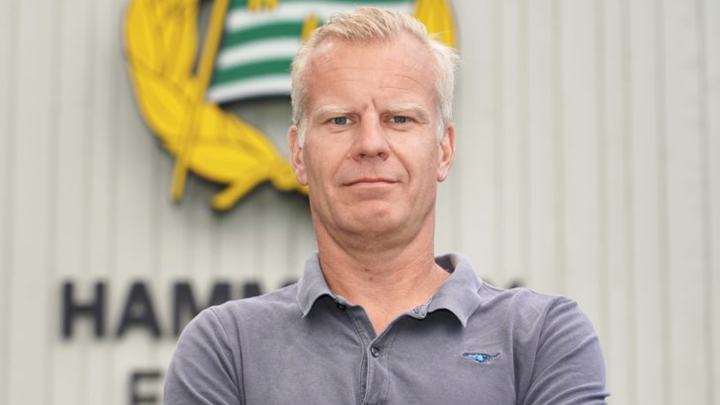 Hammarbys ordförande uttalar sig till supportrarna efter tuffa starten