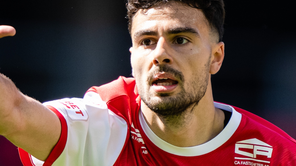 Deniz Hümmet kommenterar framtiden i Kalmar FF