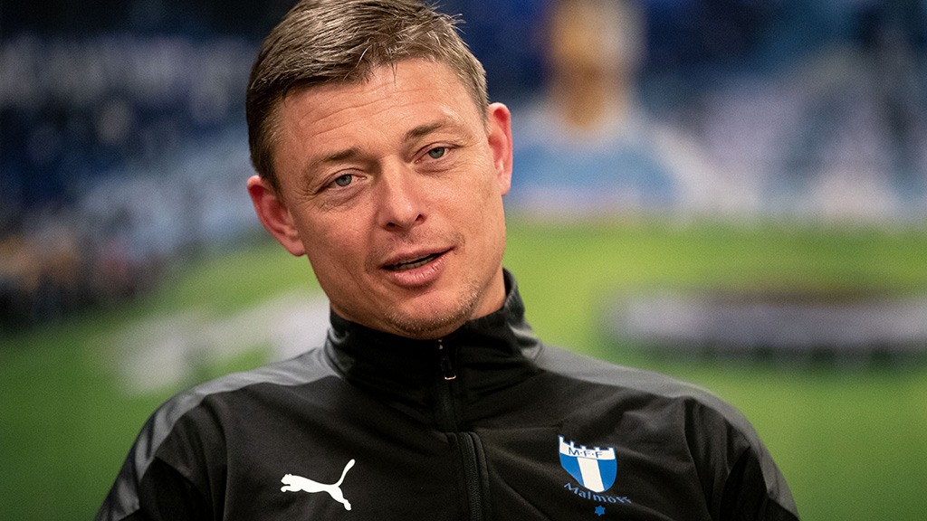 Jon Dahl Tomasson aktuell för QPR