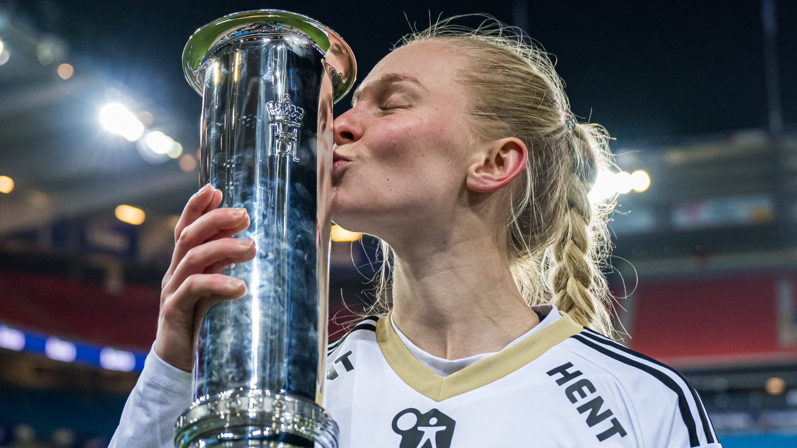 OFFICIELLT: Emilie Joramo klar för Hammarby