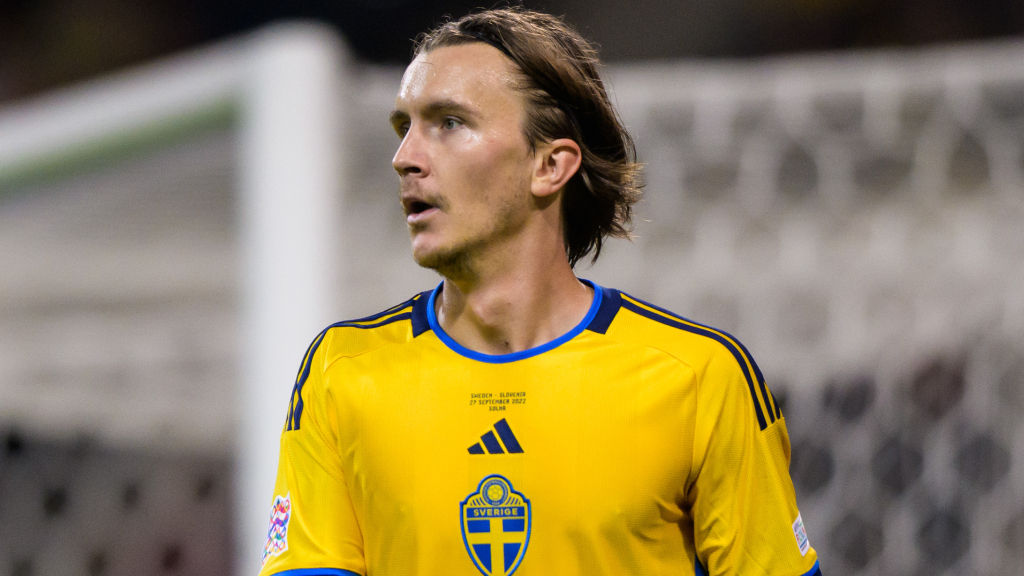 Kristoffer Olsson öppnar upp om framtiden – “Ibland kan det gå riktigt fort i fotboll”