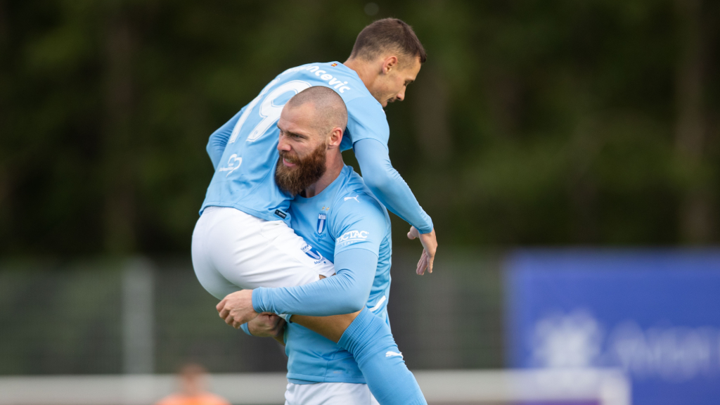 Malmö FF har återtagit ledningen i dubbelmötet