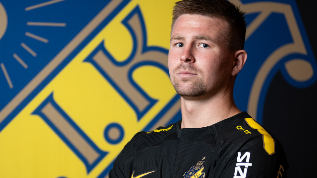 OFFICIELLT: Mads Thychosen presenterad av AIK