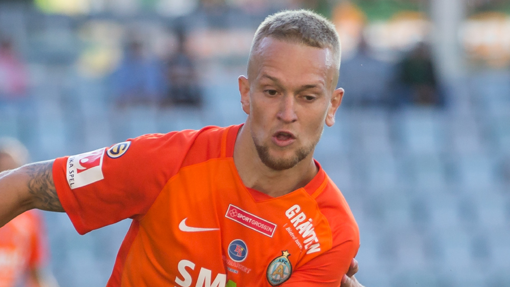 OFFICIELLT: Alex Michel klar för AFC Eskilstuna