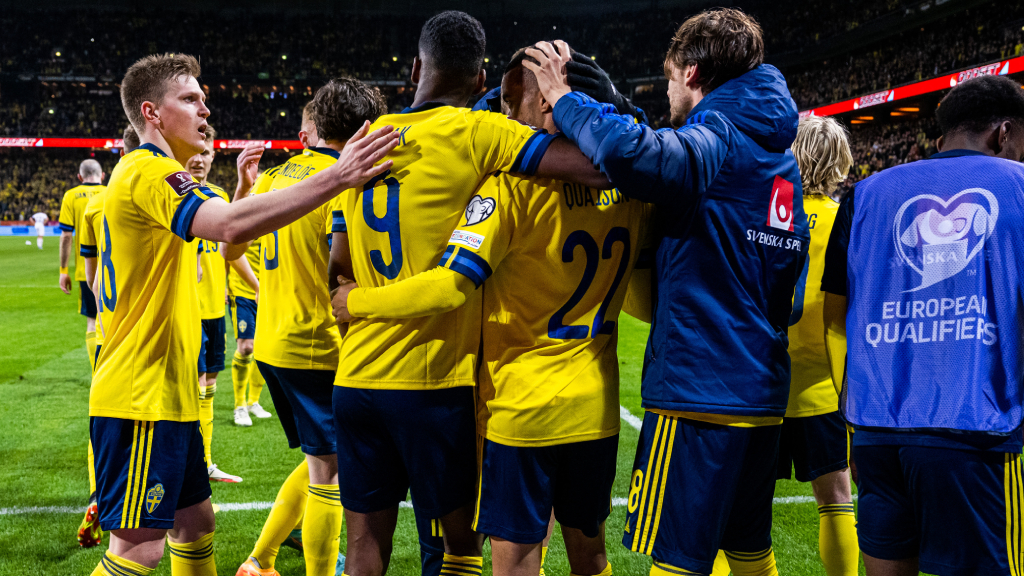 Sverige vidare till playoff-final – inhopparen blev matchhjälte