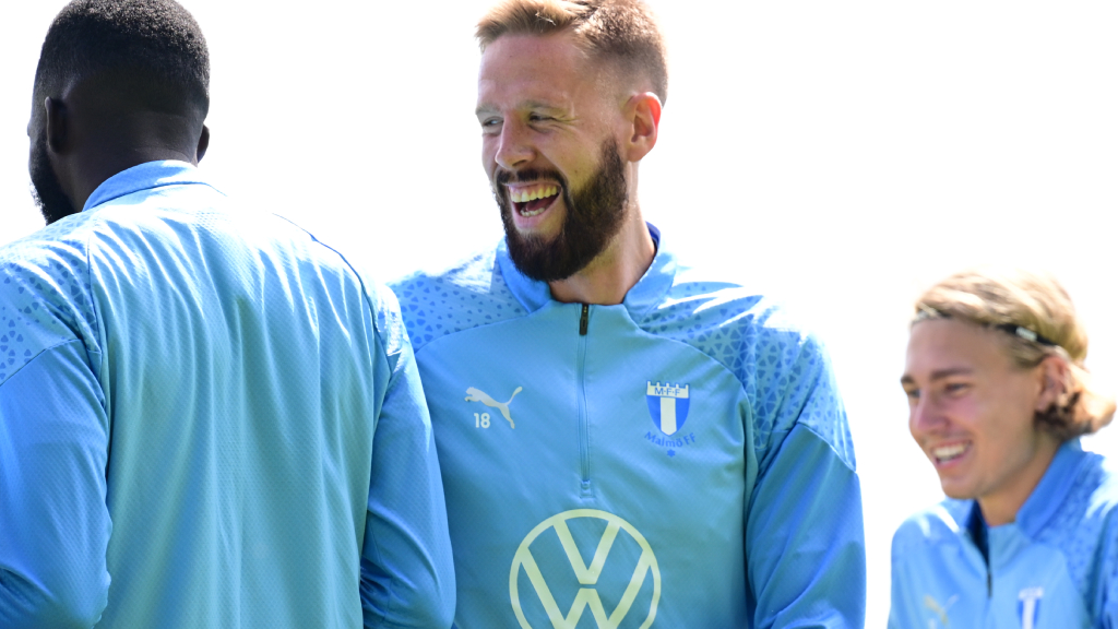 Pontus Jansson hyllar Henrik Rydström