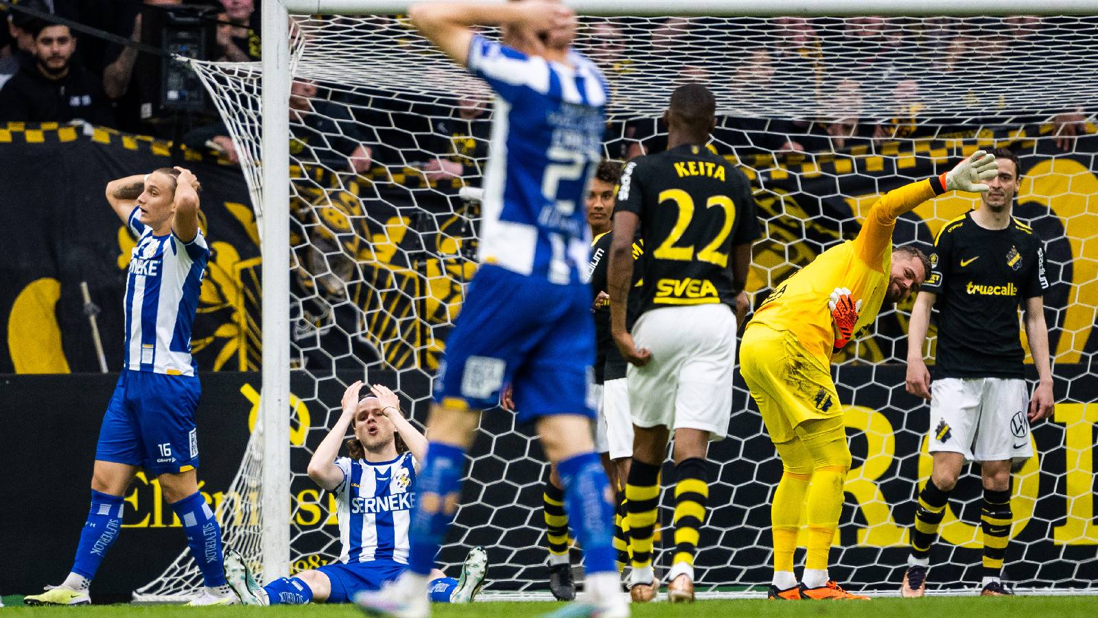 Slut på Friends Arena – två förlorare i bottenstriden