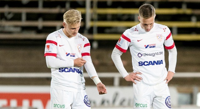 Tungt för Assyriska – ena foten i division 1