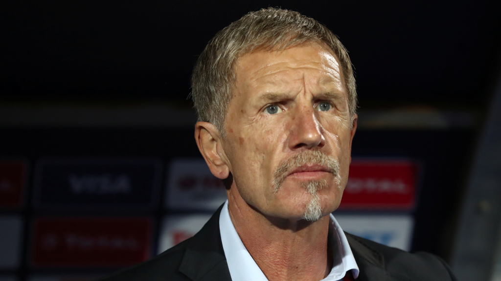 Supportrarnas tunga krav på Stuart Baxter