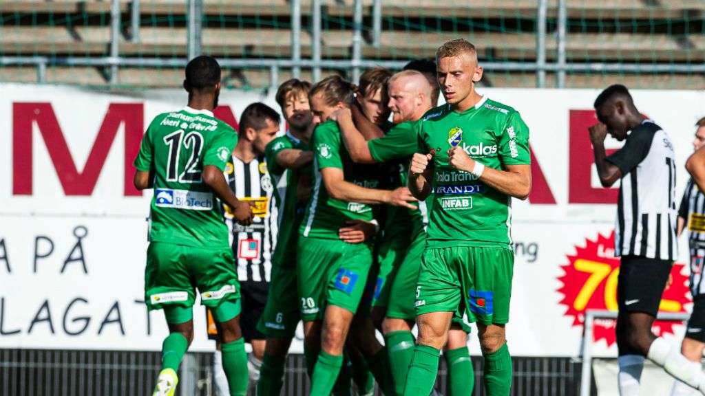 Stormar mot superettan – “Deras satsning lockade”