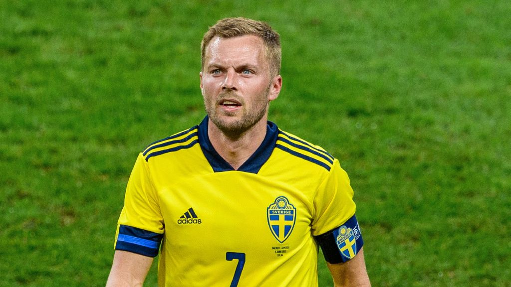 Efter missen – Seb Larsson får inte slå straff i EM