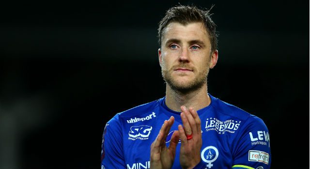 Från allsvenskan till division 1 – nu tar klubbikonerna över