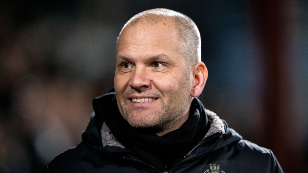 Manuel Lindberg hoppar av från AIK