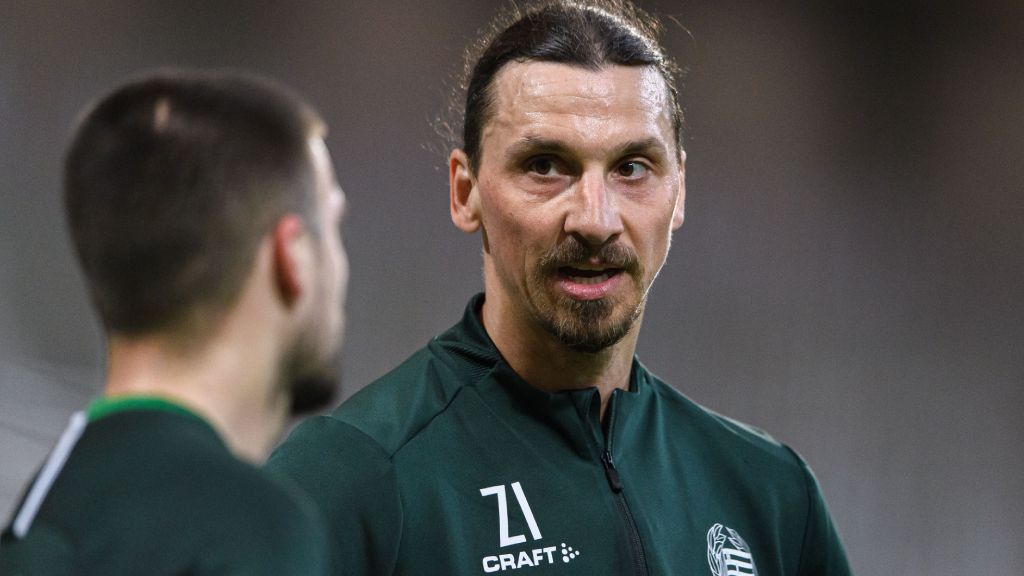 Uppgifter: Zlatan flyger tillbaka till Sverige