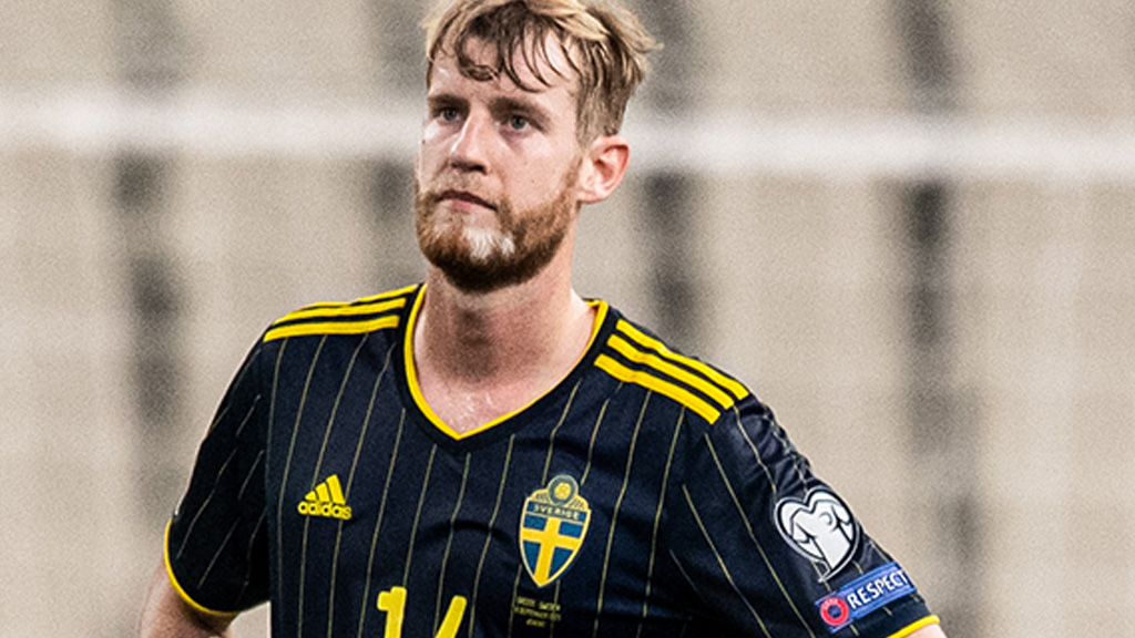 Filip Helander bekräftas vara borta året ut på grund av skada