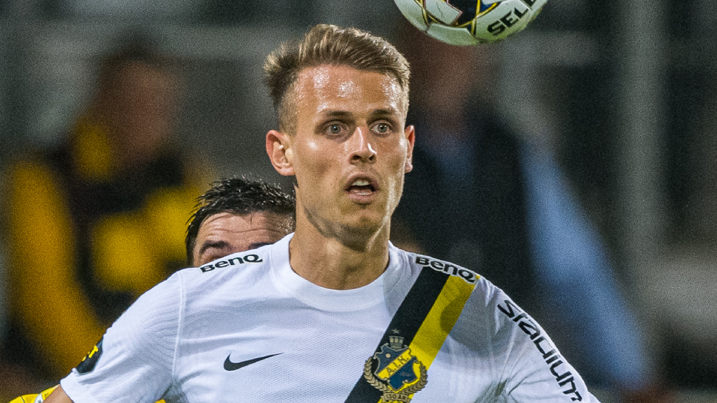 AIK bekräftar – nu lämnar Radulovic