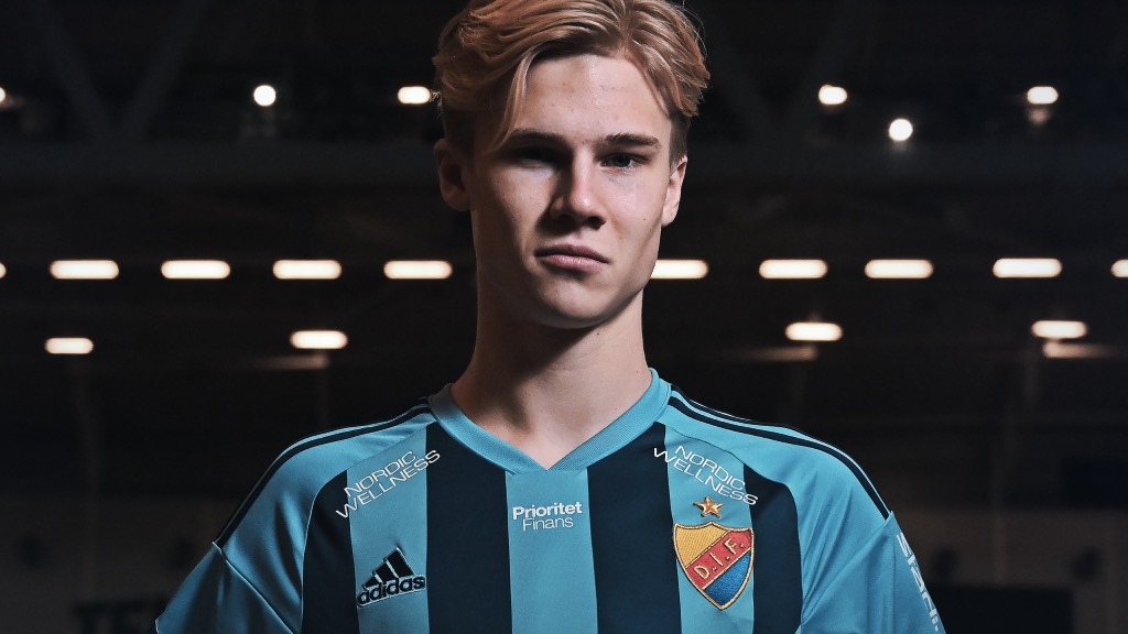 OFFICIELLT: DIF:s femte värvning klar – Theo Bergvall presenterad