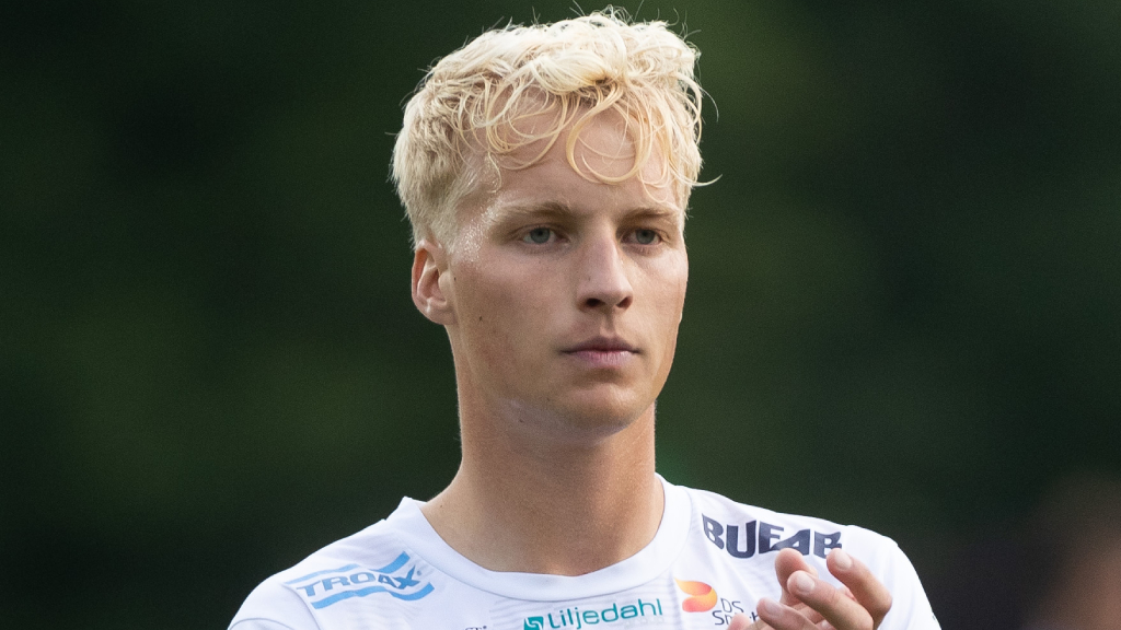 OFFICIELLT: Victor Larsson har förlängt kontraktet med IFK Värnamo