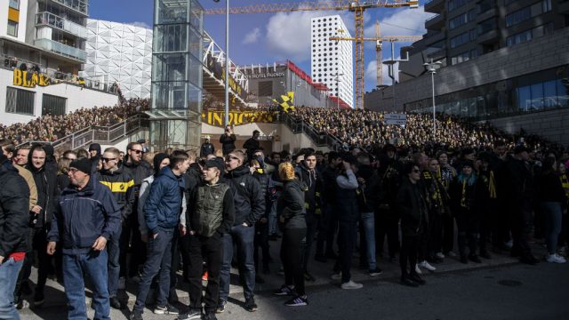 PÅ FD: Polisanmälan om AIK:s spelarbussmottagning – ”Det har skrivits en anmälan”