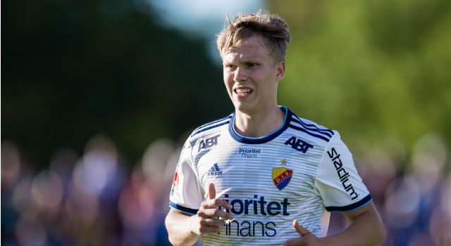 Skadad mot Finland – nu åker Augustinsson hem till Dif