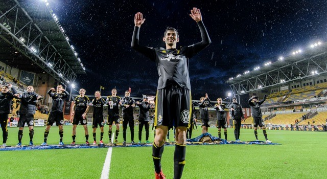 AIK:s nyförvärv iklädd hjälterollen: “Hela laget krampar ju”