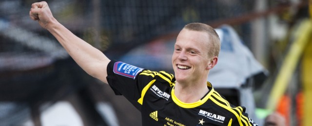 Utlånad från AIK – öppnar för att stanna i ÖSK