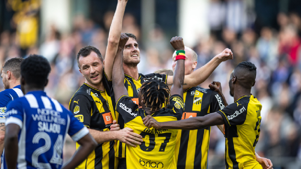 JUST NU: Häcken stormar mot SM-guld