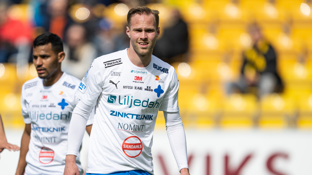 Gustav Engvall talar ut om spelaragenter