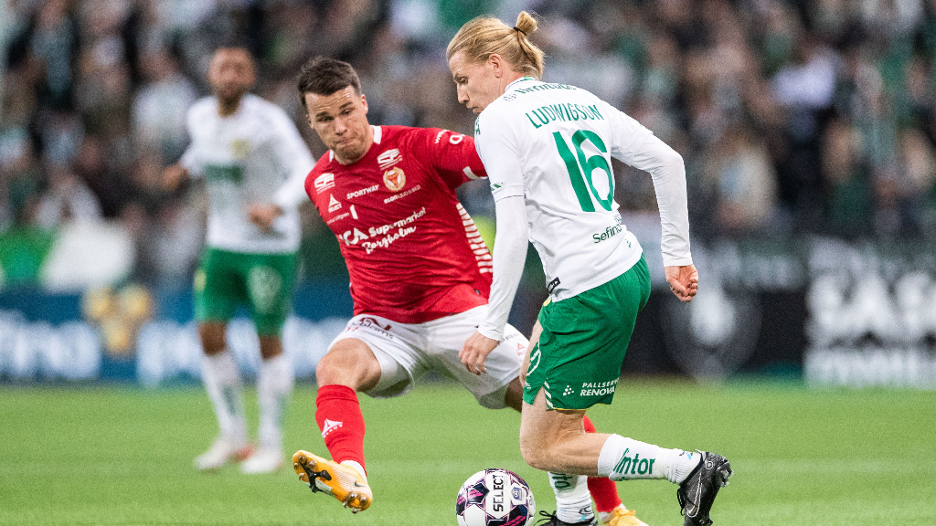 JUST NU: Halvtid i toppmatchen på Tele2