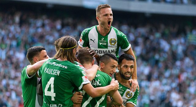 Bajen lyfter tre talanger – skriver kontrakt