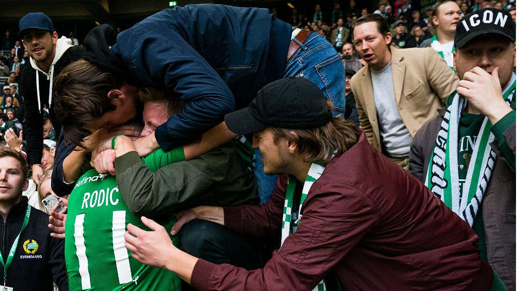 Bajen nära rekordhöjder – hårt tryck om biljetter