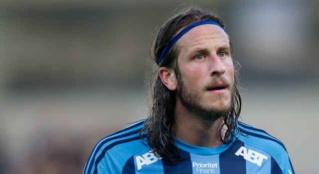 Jonas Olsson missar MFF-match – saknas i Djurgårdens trupp