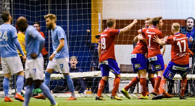 Jätteskräll i cupen – Malmö FF illa ute