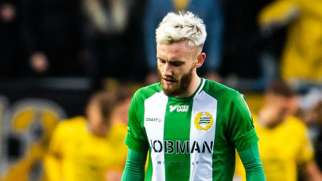 AVSLÖJAR: Hyllats av Jesper Jansson – Bajensuccéns nya jättekontrakt