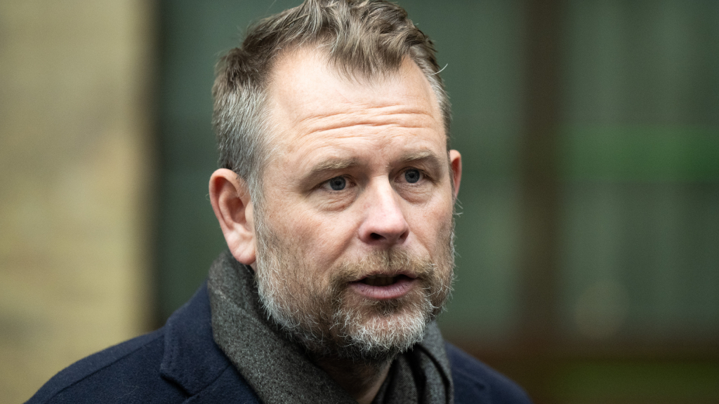 Mikael Stahre om Blåvitts trubbel