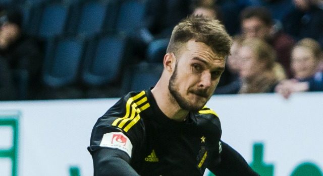 Ingen fortsättning i AIK – lämnar direkt: “Inte nått den nivån”