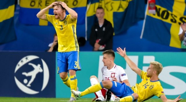 Sverige slarvade bort segern – lång väg mot semifinal