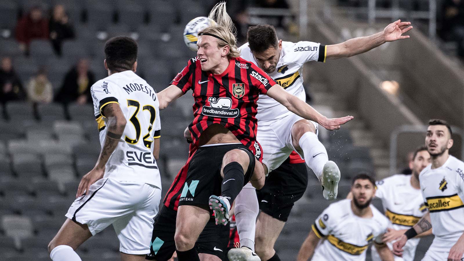 BP leder mot AIK i halvtid