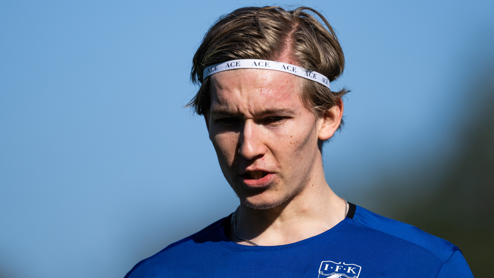 Officiellt: Johan Bångsbo lånas ut till FC Baniyas