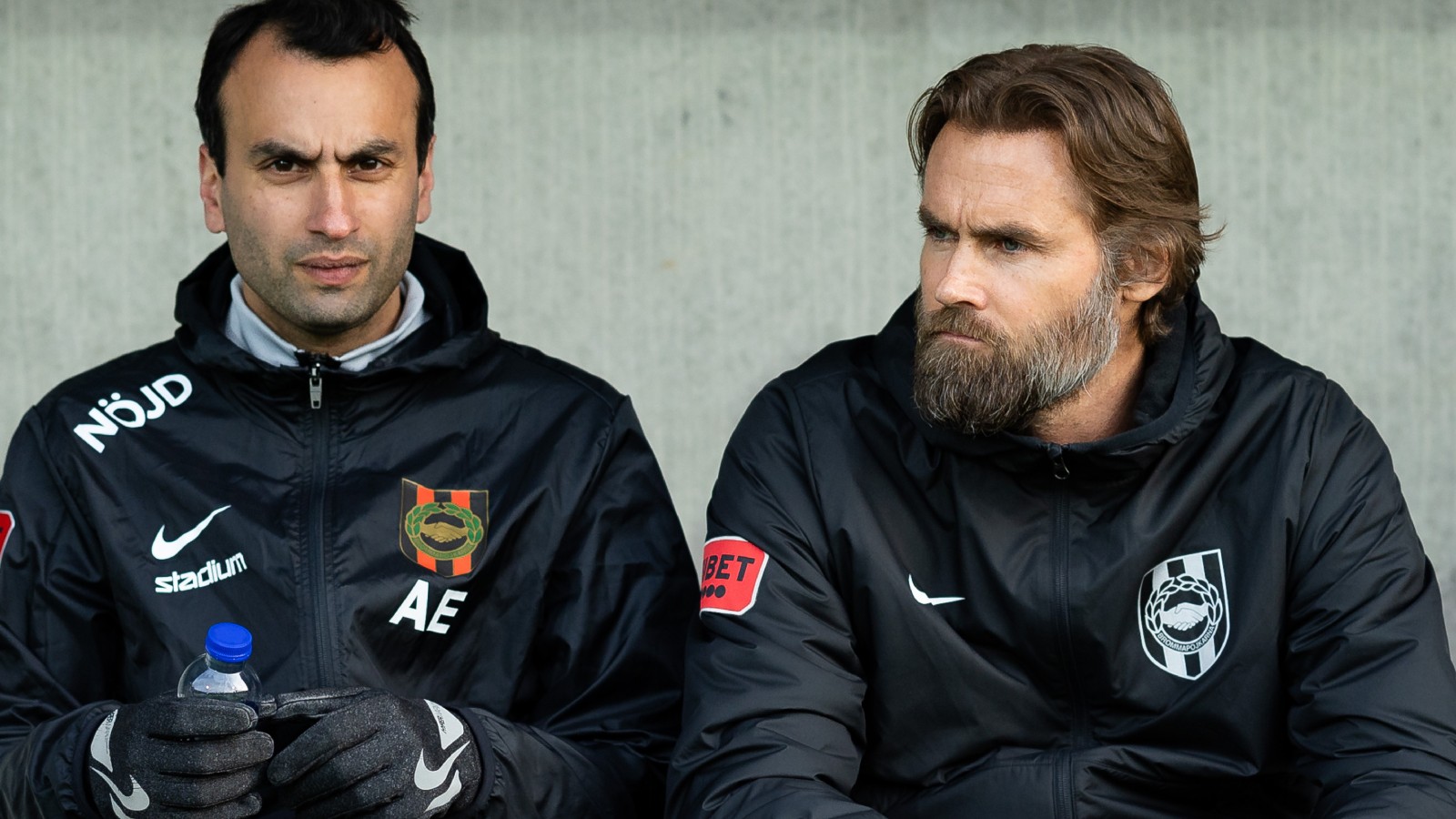 UPPGIFTER: Mellberg och Engelmark på väg bort från BP