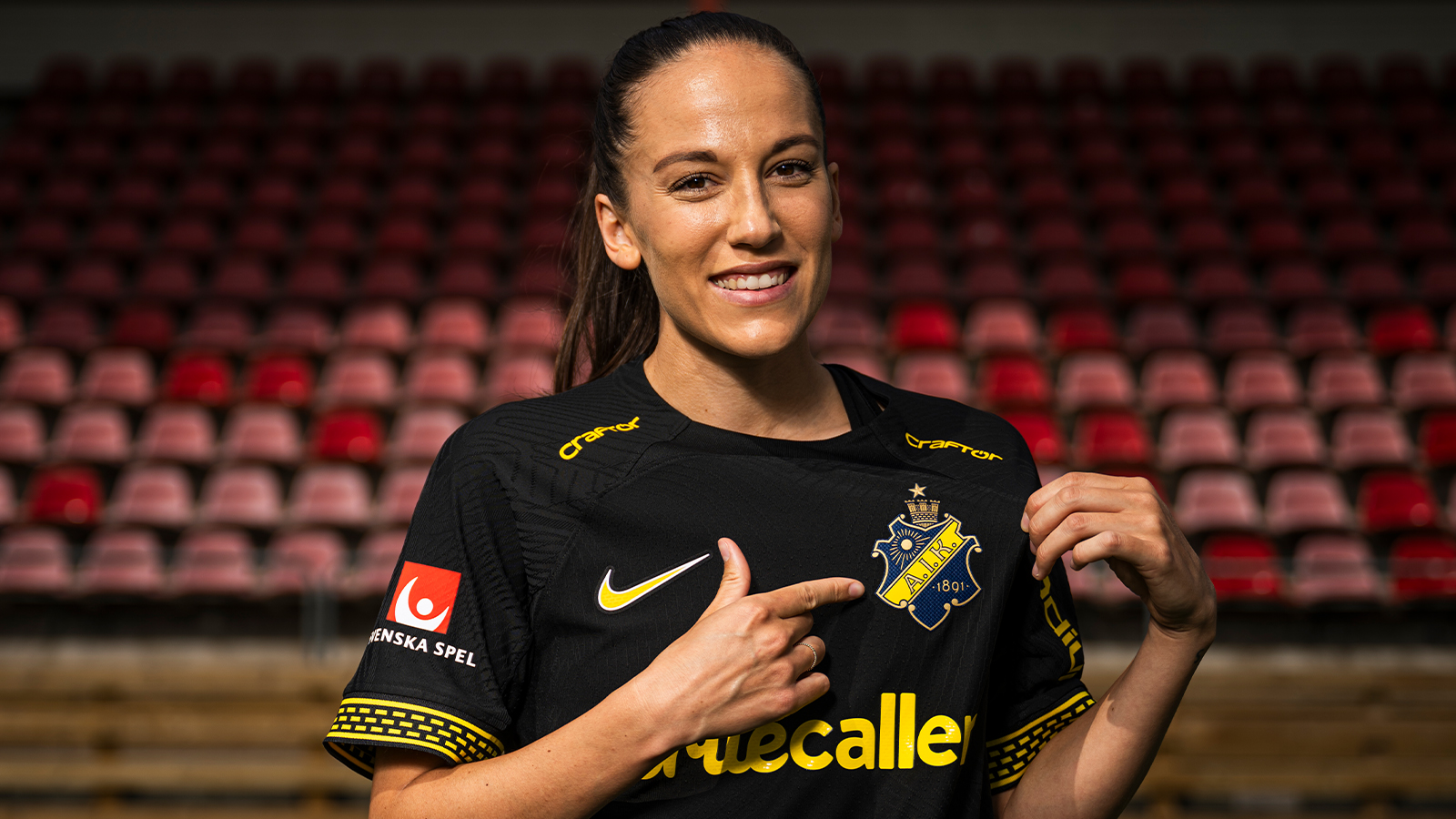 Officiellt: Anna Oscarsson klar för AIK