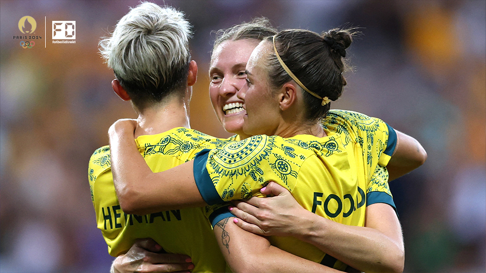 Elva(!) mål när Australien vände och vann mot Zambia