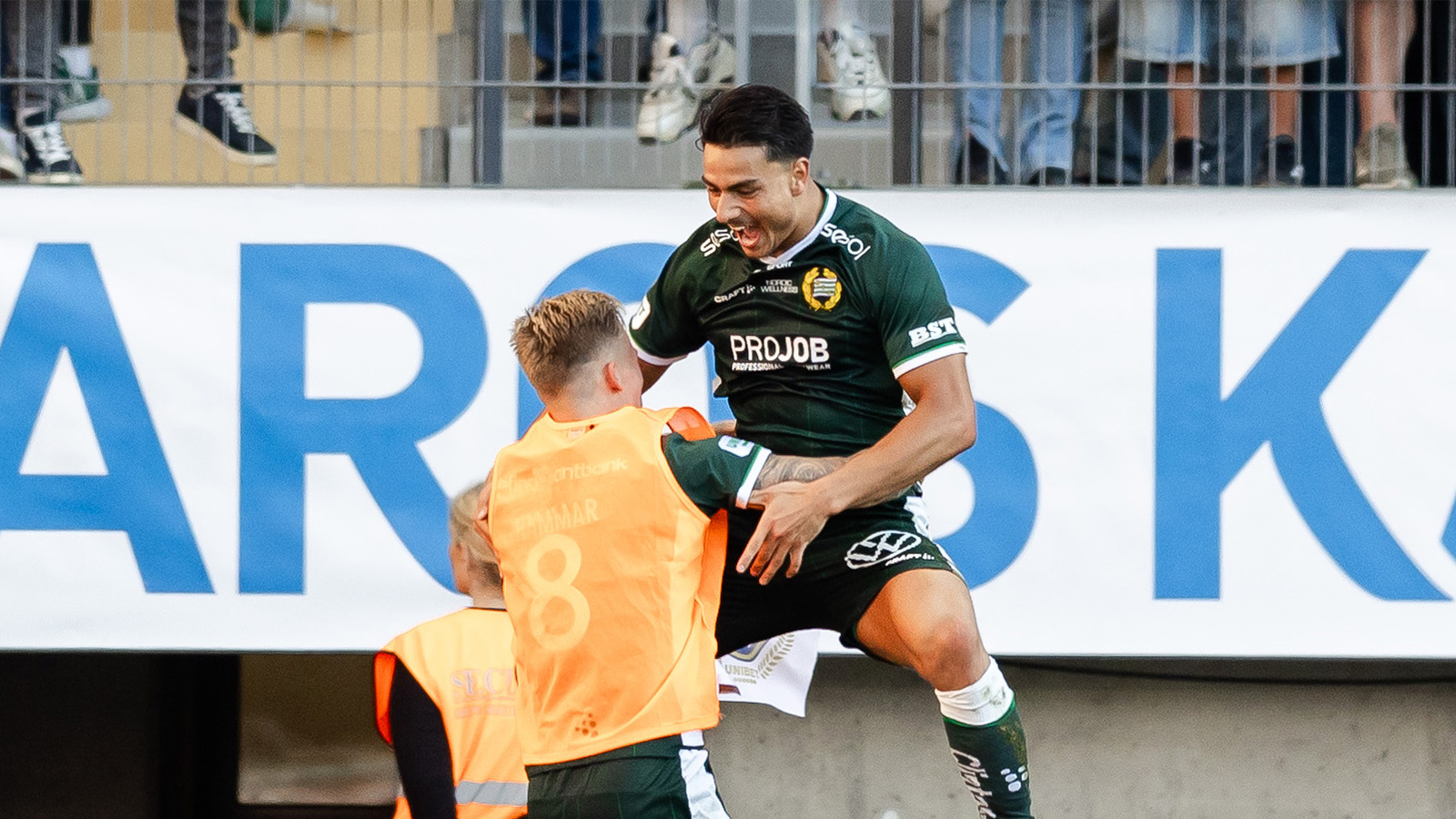 Erabi matchhjälte för Hammarby: “Vi är glada och de är ledsna”