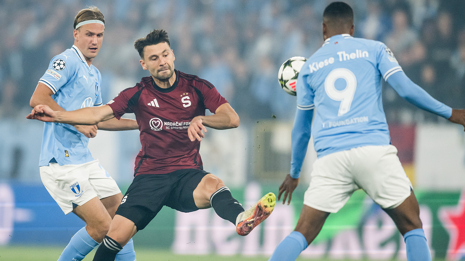 Malmö FF släppte in sent mål mot Sparta Prag – tungt inför returen