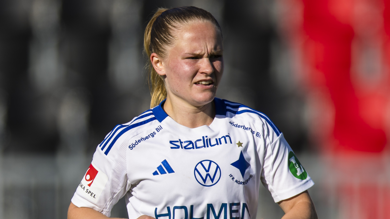 Officiellt: IFK Norrköping förlänger med Dana Leskinen