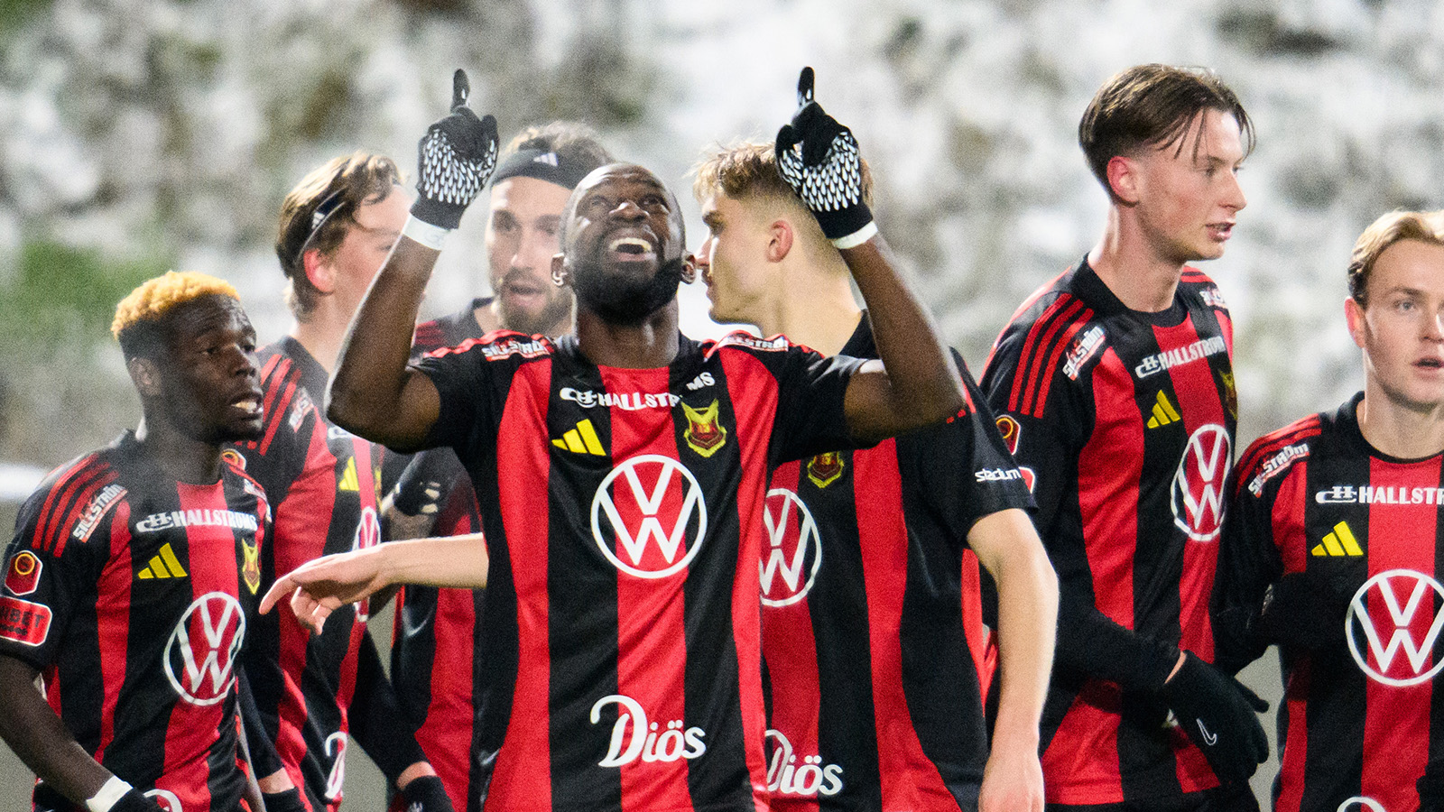 Östersund kopplade grepp om superettan-platsen